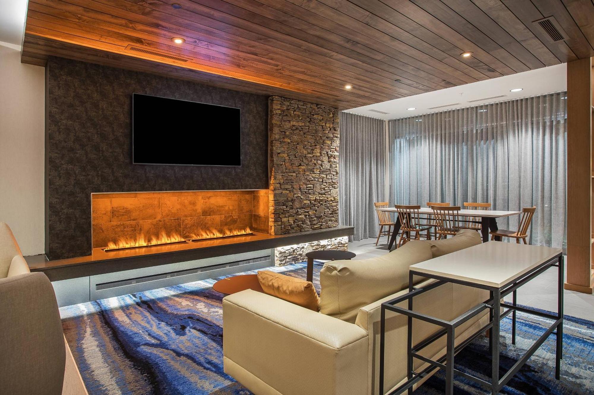 Fairfield & By Marriott 3* Pigeon Forge