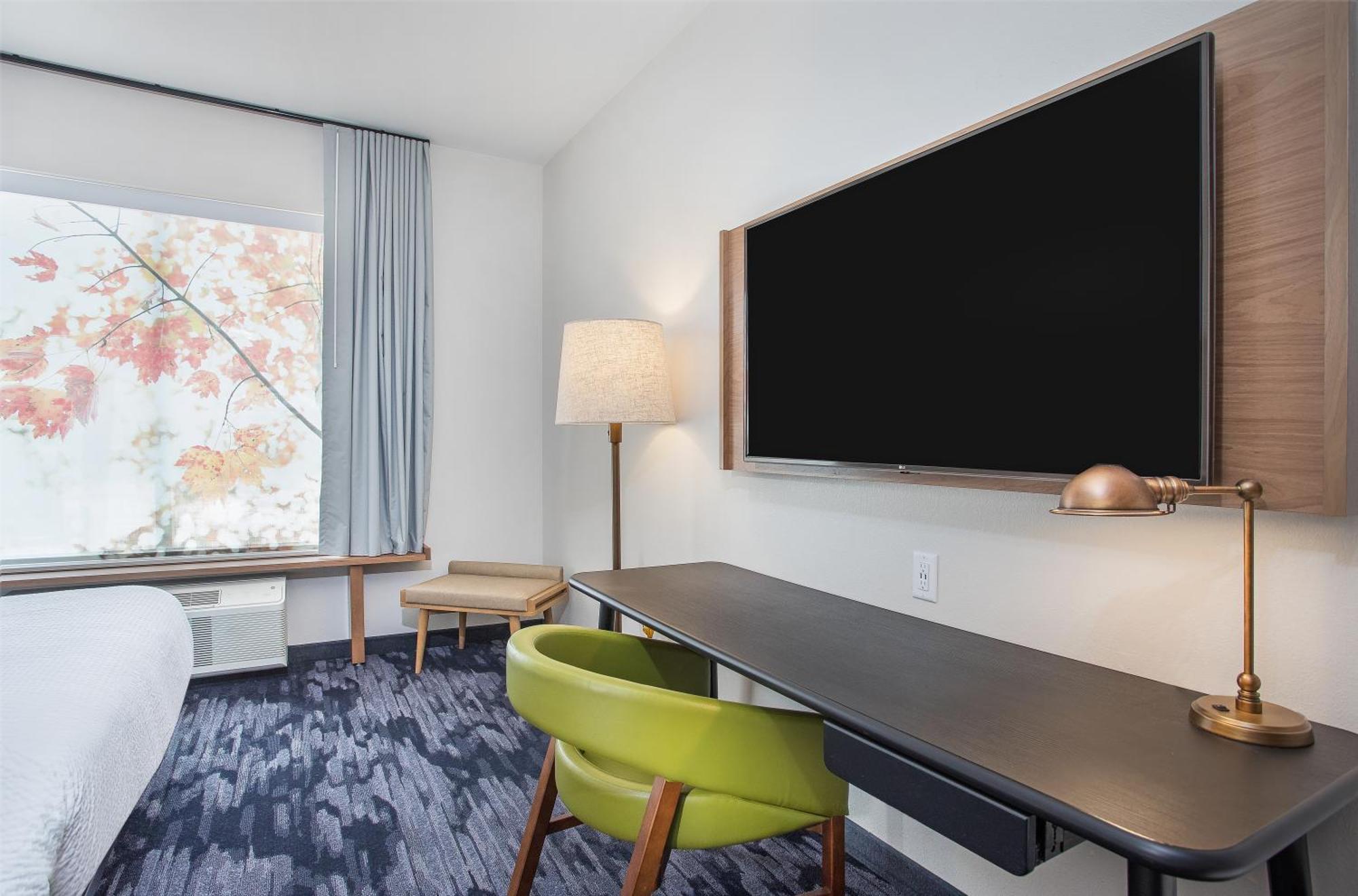 Fairfield & By Marriott Hotel 3*